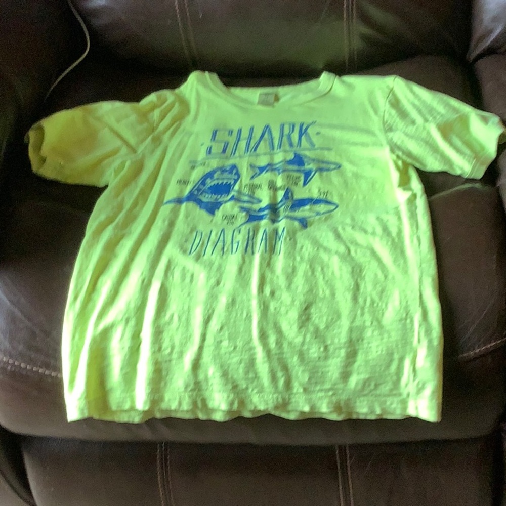 Osh Kosh Shark T-Shirt Short Sleeve Sz 12
